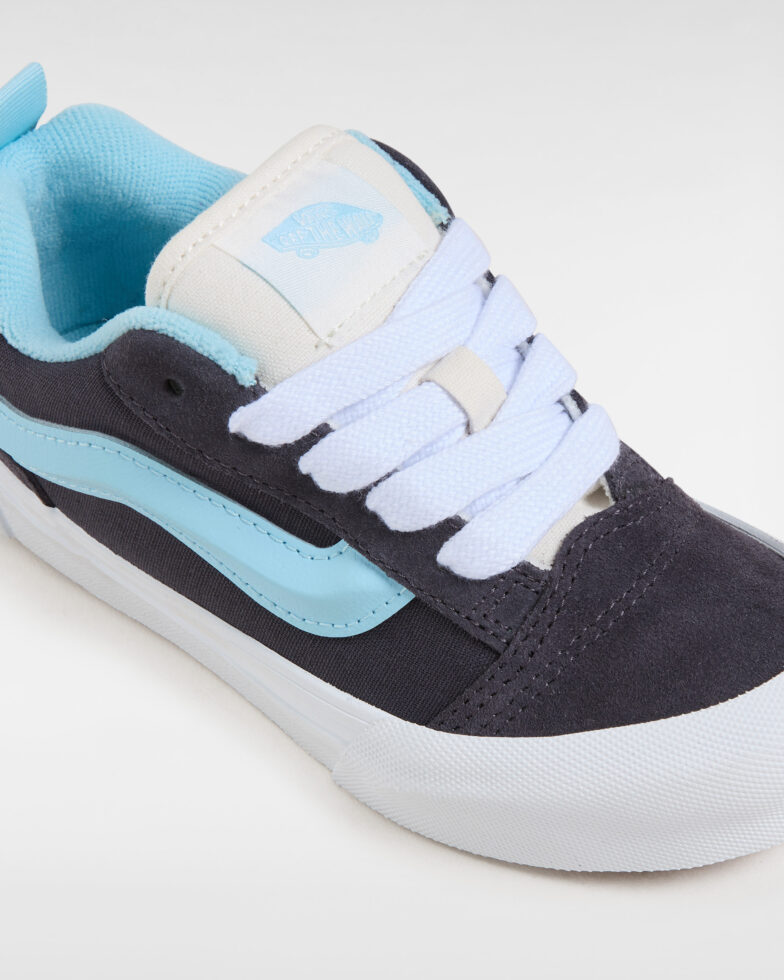 Vn000cyuy31 Alt3